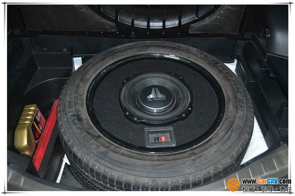 豐田RAV4后備箱備胎位倒模升級捷力 有效節省空間
